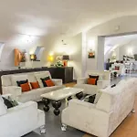 Palazzo Caracciolo Hotel 4*