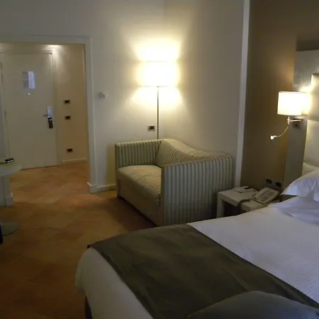 Palazzo Caracciolo Szálloda Nápoly