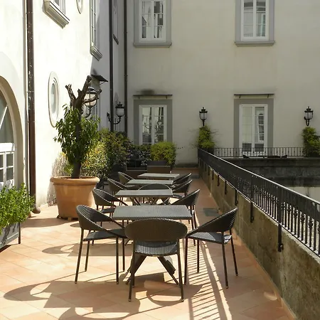 Szálloda Palazzo Caracciolo