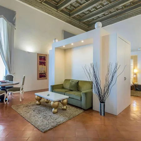 Palazzo Caracciolo