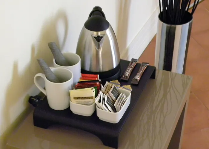 Palazzo Caracciolo Hotel 4*