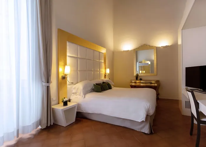 Palazzo Caracciolo Hotel