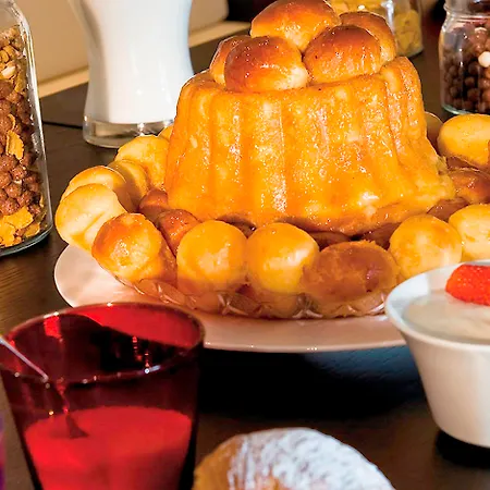 Palazzo Caracciolo Hotel