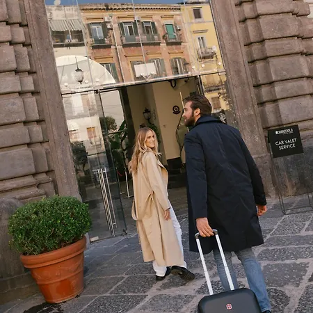 Palazzo Caracciolo Szálloda Nápoly
