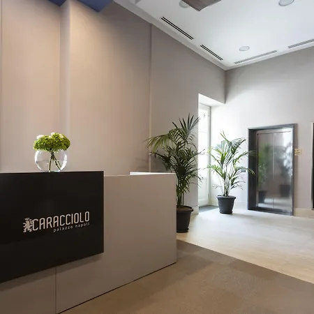 Palazzo Caracciolo 4*