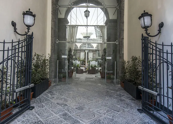 Palazzo Caracciolo