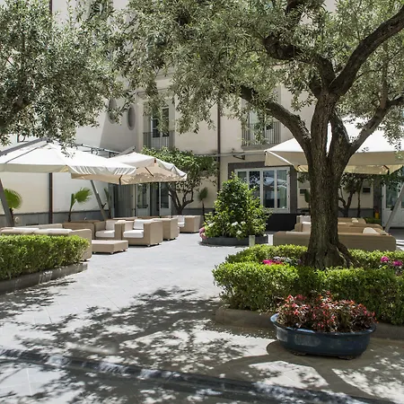 Palazzo Caracciolo Hotel
