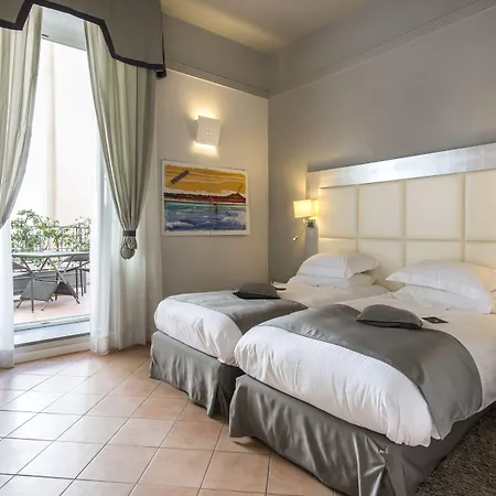 호텔 Palazzo Caracciolo 4*