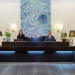 Hotel Palazzo Caracciolo 4*
