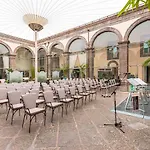Palazzo Caracciolo