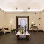 Palazzo Caracciolo