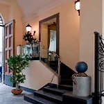 Hotel Palazzo Caracciolo